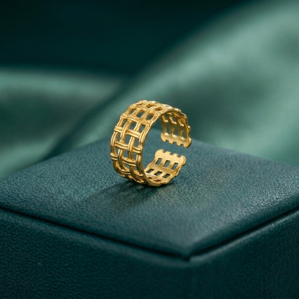 DRIP LINK ADJUSTABLE RING