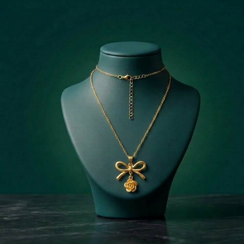 18K GOLD PLATED BOW FLOWER PENDANT