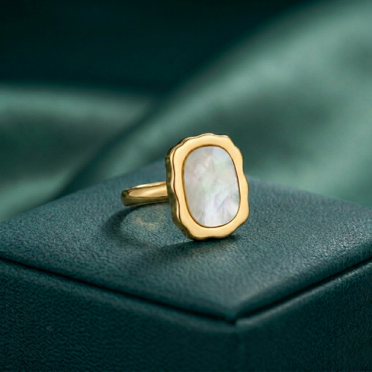 WHITE MARBLE STYLE ADJUSTABLE RING